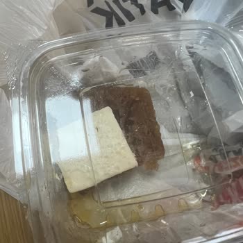 Köfteci Yusuf Yüksek Para Alıp Düşük Gramaj Ürün Yolluyor