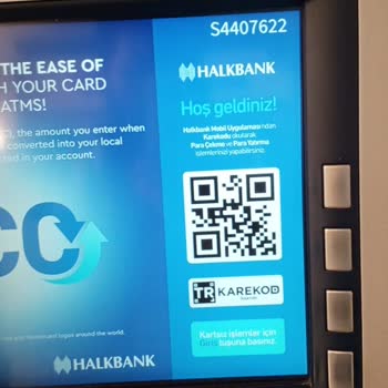 Ziraat Bankası Ziraat Kartım Para Yatırırken Halkbank ATM Parama El Koydu