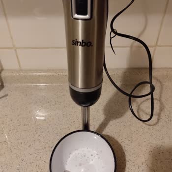 Sinbo Blender Çalıştırınca Siyah Bir Şeyler Geliyor