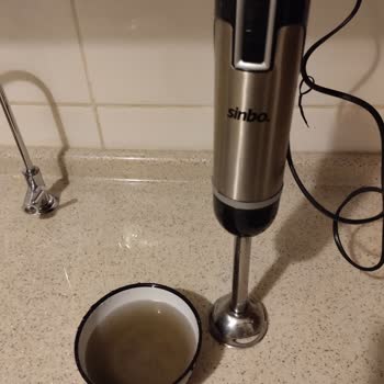 Sinbo Blender Çalıştırınca Siyah Bir Şeyler Geliyor