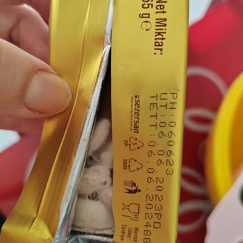 A101 Bozuk Çikolata Satıyor