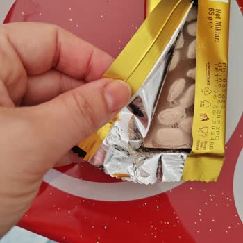 A101 Bozuk Çikolata Satıyor