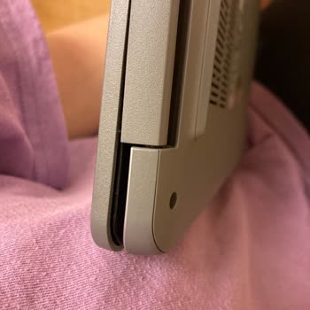 Lenovo Bilgisayar Lenovo Ekran Çerçevesi Çıktı