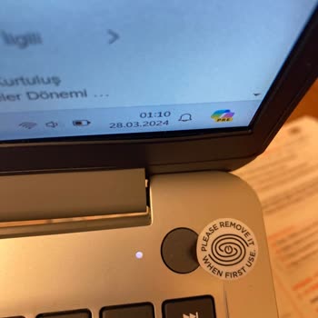 Lenovo Bilgisayar Lenovo Ekran Çerçevesi Çıktı