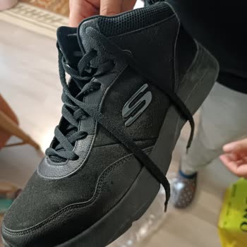 Skechers'ın 1 Aylık Ayakkabıyla Mağdur Edişi