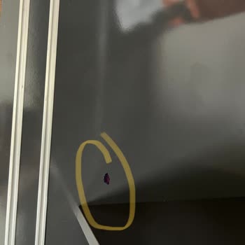 Modalife Gardrobu Tahta Kalemi İle Boyadı, Vadedilen Değişimi Yapmadı