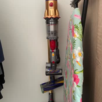 Dyson Kendi Hatasını Müşteriye Para Ödettiriyor