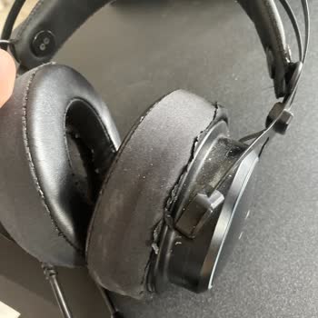 Gamepower Warlord 7.1 Kulağın Pedi Soyuluyor