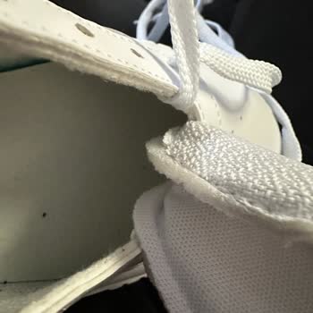 Puma Hatalı Ayakkabı Da Değişim Yapmıyor İadeye Zorluyor.