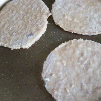 BİM Beklentiyi Karşılamayan Hamburger Köfteleri