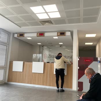 Ziraat Bankası Şikayet Yalnız Tek Kişi İlgileniyor Gişe İşlemlerinde
