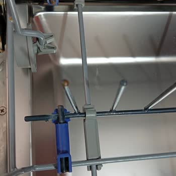 Beko BM 4004 Sepet Küflenmesi