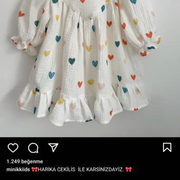 Minik Kids (Instagram: Minikkiids) Instagram Farklı Ürün Gönderme