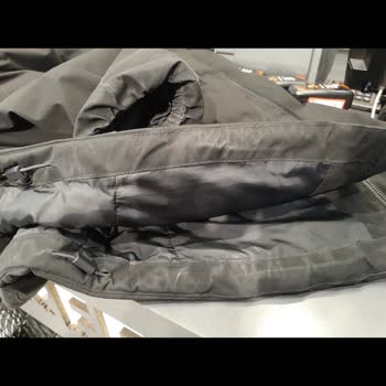 Lumberjack Renk Solmasıyla Bozulan Mont Ve Müşteri Mağduriyeti