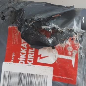 MNG Kargo Hassas Kargom Zarar Gördü: Kitap Kapak Sayfası Deforme