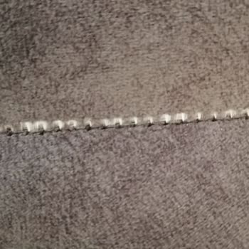 Akmode Mobilya Kanepe Dikiş Yerlerinden Açıldı