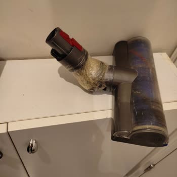 Dyson V8 Batarya Sorunu!