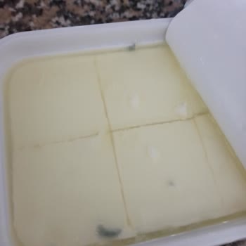 Pınar Et ve Süt Süpermarkette Satın Alınan Süzme Peynirde Küf Sorunu