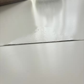 IKEA Yemek Masamız Kabardı Ve Şişti