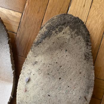 Sneaks Up 1 Yıllık Converse Ayakkabımın Tabanı Ayrılıyor Su Alıyor.