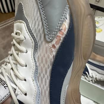 Parasını Hak Etmiyor Derimod