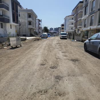 Atakum Belediyesi Bozuk Yol Ve Çukur
