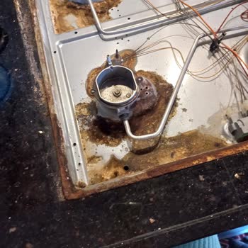 Beko Ankastre Ocak Çürümesi