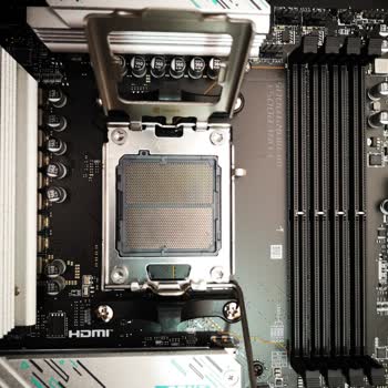 MSI Türkiye "Tekramarket" Kusurlu Ana Kart Gönderdi
