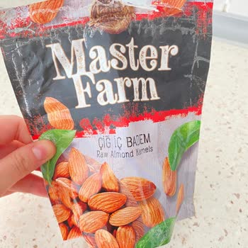 Nut Master Kurtlanmış Süresi Geçmemiş Nut Badem