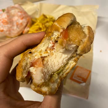 Popeyes Çiğ Tavuk Ve Tıkla Gelsin