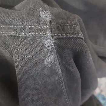 Pierre Cardin Giyim Ürünlerinin Arkasında Durmuyor