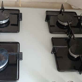 Bosch Ankastre De Çizikler Boya Kalkması