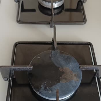 Bosch Ankastre De Çizikler Boya Kalkması