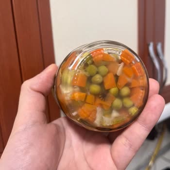 Tat Gıda Tat Garnitür İçinde Tanımlanamayan Cisim