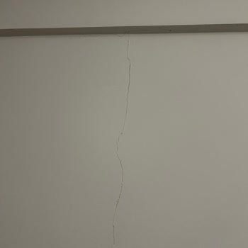 DASK (Doğal Afet Sigortaları Kurumu) Kayseri'de Yeni Teslim Edilen Apartmanın Kalite Sorunları