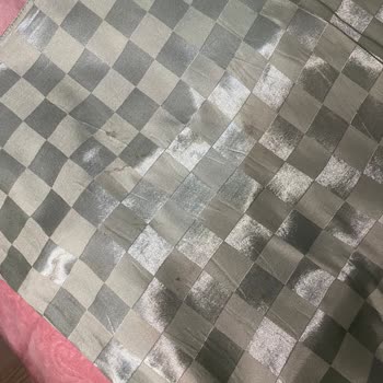 Organik Scarfs: Yanlış Ve Lekeli Ürün Hayal Kırıklığı