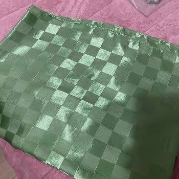 Organik Scarfs: Yanlış Ve Lekeli Ürün Hayal Kırıklığı