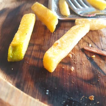 Küçükçekmece Belediyesi Küflenmiş Yemek Sorunu