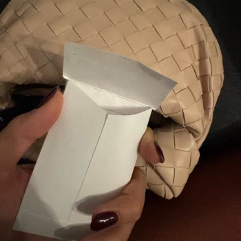Beymen Orijinal Olmayan Bottega Veneta Çanta Satıyor!