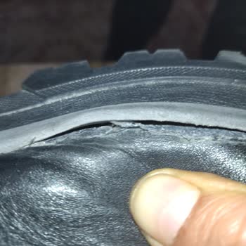 FLO Ayakkabı FLO Sözünde Durmuyor