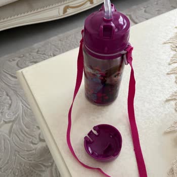 Frocx Frozen Matara Kapağının Kırılması