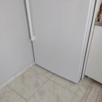 Altus Sürekli Gürültülü Çalışan Buzdolabı Ve İlgisiz Servis