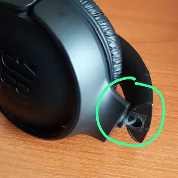 JBL Tune 510bt Kulaklık Bağlantı Yeri Kırıldı