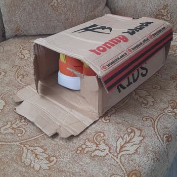 Tonny Black Pişmanlıktır. Siparişimi Hatalı Ve Yırtık Kutu