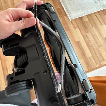 Arçelik SD 9041K Dikey Süpürge Fırçası Dönmüyor Ve Işığı Yanmıyor.