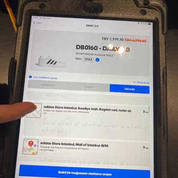 adidas Stok Yok İade Alamayız!