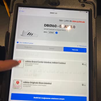 adidas Stok Yok İade Alamayız!