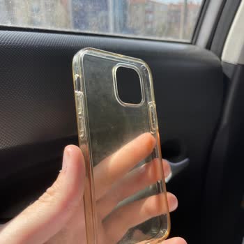 Aşırı Derece Sararan Spigen Kılıf