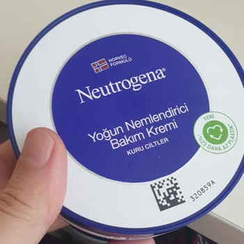 Neutrogena Nemlendirici Krem Hayal Kırıklığı
