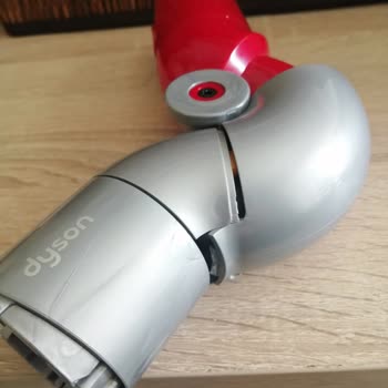 Dyson V12 Mobilya Altı Aparatı Garanti Kapsamına Neden Girmiyor?